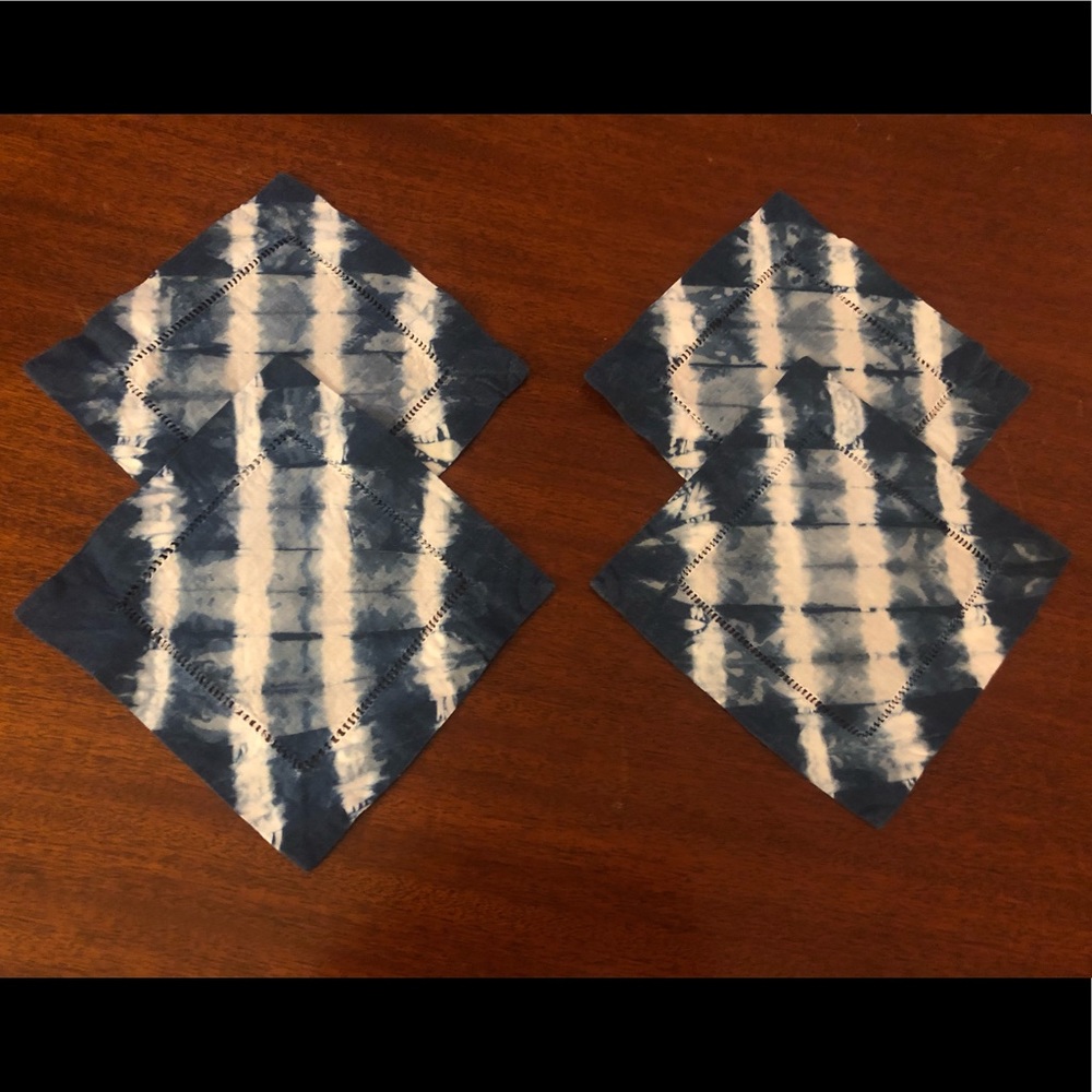 Hand-dyed shibori napkins “stars and stripes”